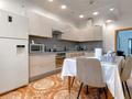 5-бөлмелі пәтер · 216 м² · 5/8 қабат, Каратаева 38а-в, бағасы: 230 млн ₸ в Алматы, Бостандыкский р-н