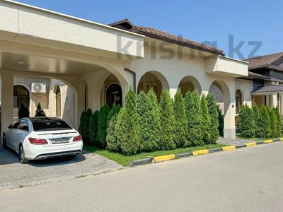 Жеке үй · 8 бөлме · 470.8 м² · 3.5 сот., мкр Ерменсай 32А — КГ Sun Hills (дуплекс), бағасы: 320 млн ₸ в Алматы, Бостандыкский р-н