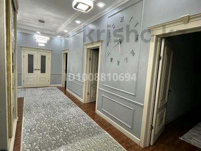 4-комнатная квартира · 176 м² · 4/9 этаж, 17-й мкр — Рядом со школой ТАНЫМ за 77 млн ₸ в Актау
