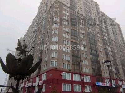 2-бөлмелі пәтер · 72 м² · 10/21 қабат, Кенесары 52, бағасы: 33 млн ₸ в Астане, р-н Байконур