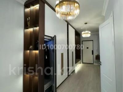 Продажа квартир в Шымкенте: 3-комнатная квартира · 120 м² · 11/16 этаж, мкр Нурсат, Байтерекова 100 за 90 млн 〒 3-комнатная квартира · 120 м² · 11/16 этаж, мкр Нурсат, Байтерекова 100 за 90 млн 〒 в Шымкенте, Каратауский р-н
