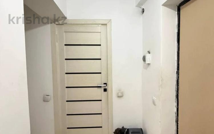1-бөлмелі пәтер · 28 м² · 2/10 қабат, Жунисова 14/6, бағасы: 21 млн ₸ в Алматы, Наурызбайский р-н — фото 2