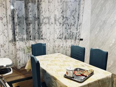 Жеке үй · 5 бөлме · 140 м², Абая 221, бағасы: 500 000 〒 в Коянкусе