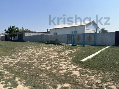 Отдельный дом · 6 комнат · 120 м² · 10 сот., Керемет 5 за 8 млн ₸ в Подстепном
