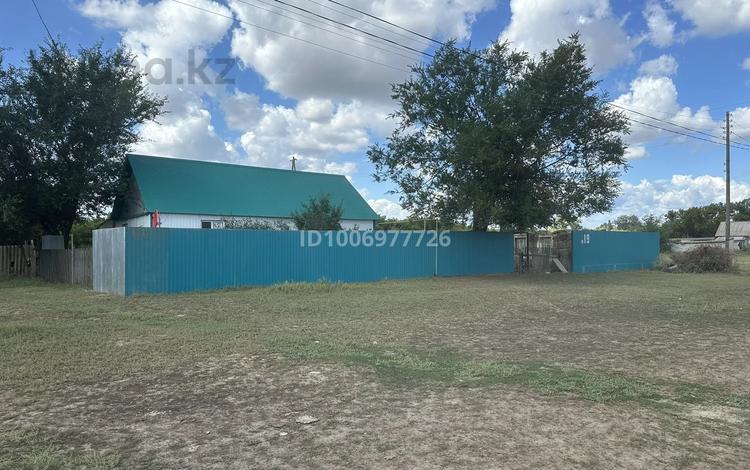 Отдельный дом · 3 комнаты · 100 м² · 14 сот., Долин — Ақсайдың жолында за ~ 10 млн ₸ в Уральске — фото 3
