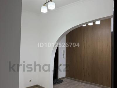 3-комнатная квартира · 71 м² · 5/5 этаж, мкр Мамыр-7 — Ул.Шаляпина-ул.Момышулы за 350 000 ₸ в Алматы, Ауэзовский р-н