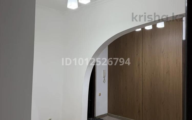 3-комнатная квартира · 71 м² · 5/5 этаж, мкр Мамыр-7 — Ул.Шаляпина-ул.Момышулы за 350 000 ₸ в Алматы, Ауэзовский р-н — фото 2