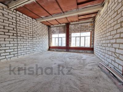Продажа квартир в Алматы: 3-комнатная квартира · 152.6 м² · 4/4 этаж, Омаровой — Омаровой - Достык за 84 млн 〒 3-комнатная квартира · 152.6 м² · 4/4 этаж, Омаровой — Омаровой - Достык за 84 млн 〒 в Алматы, Медеуский р-н