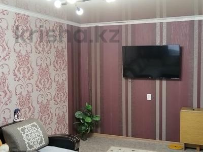 2-бөлмелі пәтер · 53 м² · 3/5 қабат, жукова 5а, бағасы: 16.5 млн 〒 в Петропавловске