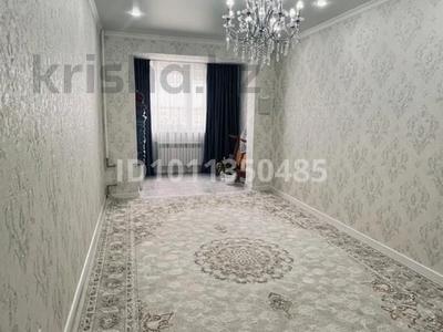 3-бөлмелі пәтер · 70 м² · 4/5 қабат, 26-й мкр, 26-ш/а. 15 — Орталық мешіт жанында, бағасы: 22 млн ₸ в Актау