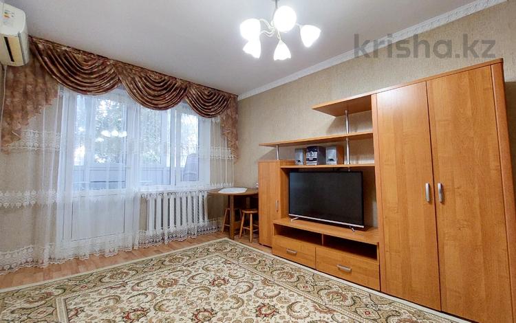1-бөлмелі пәтер · 35 м² · 2/5 қабат, Около муз.академии дом 1 — Авангард 4, бағасы: 10 000 ₸ в Атырау, мкр Авангард-4 — фото 2