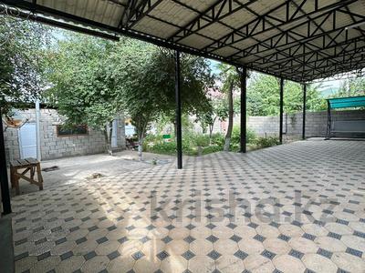 5-бөлмелі пәтер · 250 м² · 1/1 қабат, Аксарай 36, бағасы: 300 000 ₸ в Шымкенте, Енбекшинский р-н