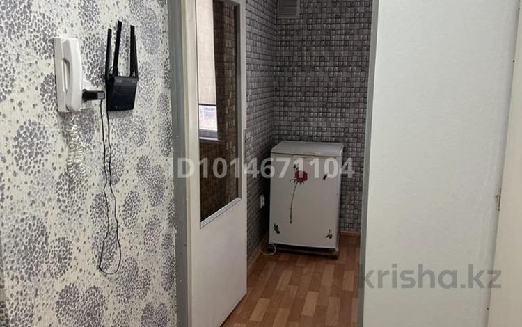 1-комнатная квартира · 34.5 м² · 4/9 этаж, 4мкр 33 за 15.5 млн ₸ в Аксае — фото 2