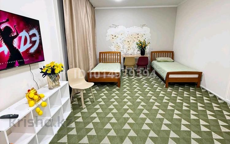 7-комнатная квартира · 180 м² · 2/10 этаж, мкр Каргалы, Кенесары хана 54/23 за 12 000 ₸ в Алматы, Наурызбайский р-н — фото 2