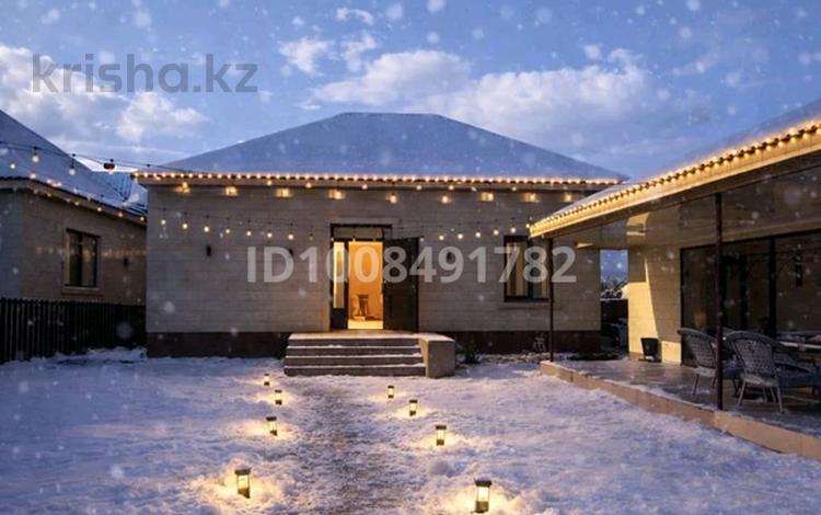 Дом · 4 комнаты · 150 м², Ислямова 218 — Асан 2 за 100 000 〒 в Уральске — фото 3