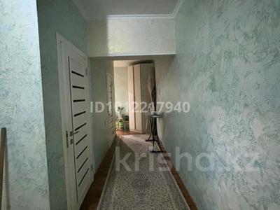 2-бөлмелі пәтер · 86.3 м² · 2/9 қабат, мкр Акбулак, Чуланова 139 — Момышулы Рыскулова, бағасы: 37 млн ₸ в Алматы, Алатауский р-н