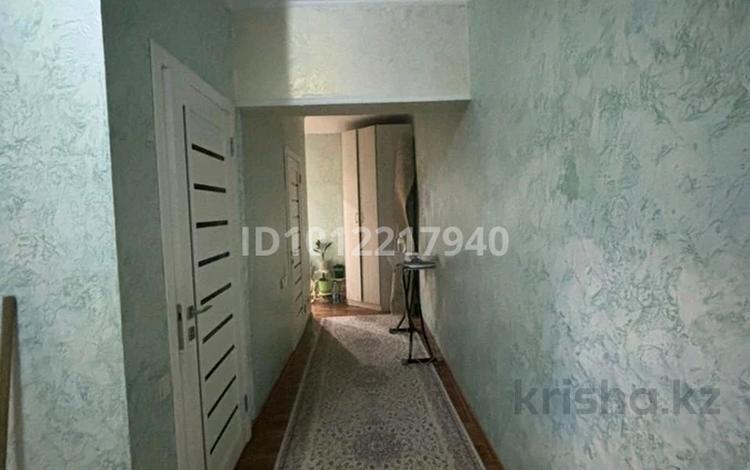 2-комнатная квартира · 86.3 м² · 2/9 этаж, мкр Акбулак, Чуланова 139 — Момышулы Рыскулова за 37 млн ₸ в Алматы, Алатауский р-н — фото 2