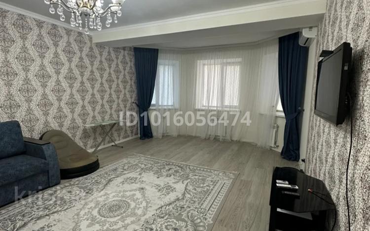 1-комнатная квартира · 75 м² · 2/5 этаж, мкр. Алтын орда, Батыс 2 9/5 за 180 000 ₸ в Актобе — фото 2