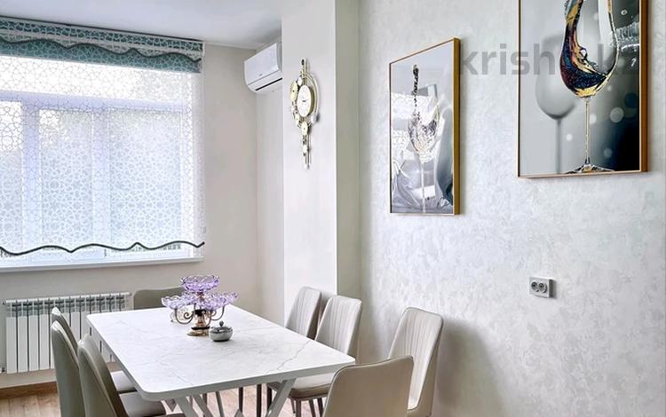 2-комнатная квартира · 73.3 м² · 2/7 этаж, Нуртас Ондасынов 16 за 350 000 〒 в Атырау — фото 2