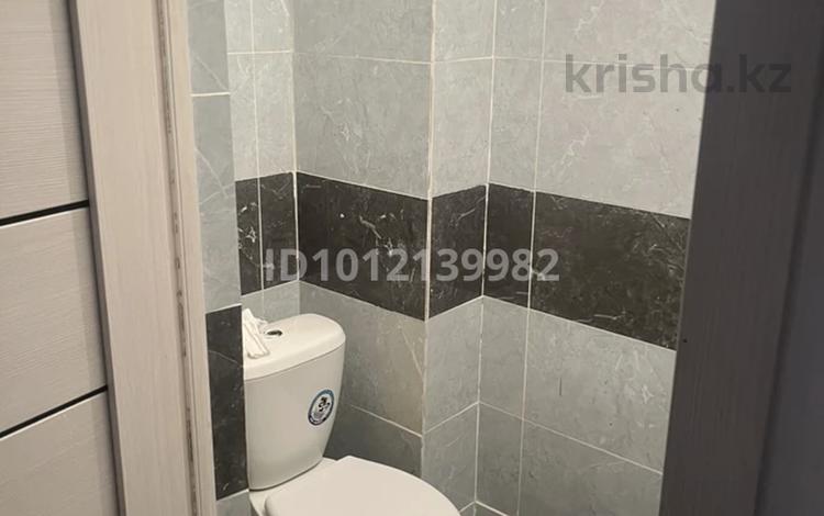 3-комнатная квартира · 73 м² · 2/5 этаж, мкр Улы Дала, Улы Дала ш/а. за 100 000 〒 в Таразе — фото 2