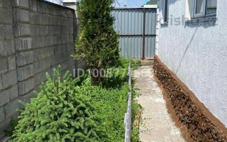 Отдельный дом · 2 комнаты · 60 м² · 4 сот., Кайсенова 5 за 30.2 млн 〒 в Туздыбастау (Калинино) — фото 2
