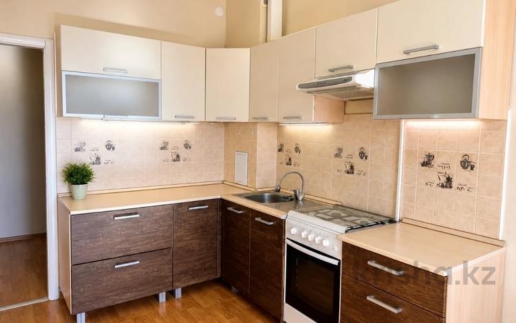 2-комнатная квартира · 43.6 м² · 6/6 этаж, садовая за 19 млн ₸ в Костанае — фото 2