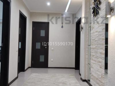 2-комнатная квартира · 65 м² · 2/5 этаж, Жамбыла 213 за 29 млн ₸ в Уральске