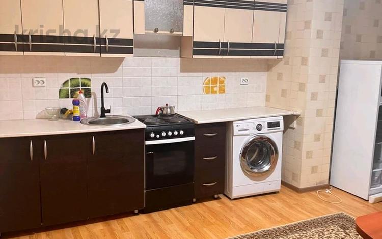 3-комнатная квартира · 122 м² · 7/10 этаж, Желтоқсан 17а за 44 млн ₸ в Шымкенте, Аль-Фарабийский р-н — фото 2