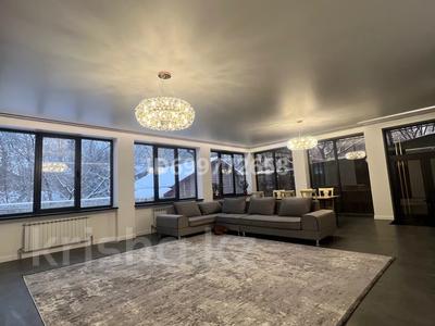 Отдельный дом · 8 комнат · 400 м² · 8 сот., мкр Коктобе, Сарбайская 9 — Ахундова за ~ 2 млн 〒 в Алматы, Медеуский р-н