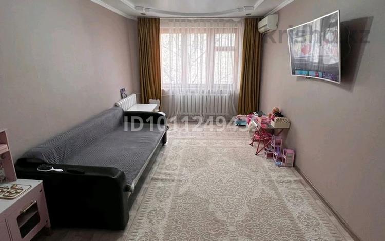 2-бөлмелі пәтер · 55 м² · 5/5 қабат, мкр 8 68, бағасы: 13.9 млн ₸ в Актобе — фото 2