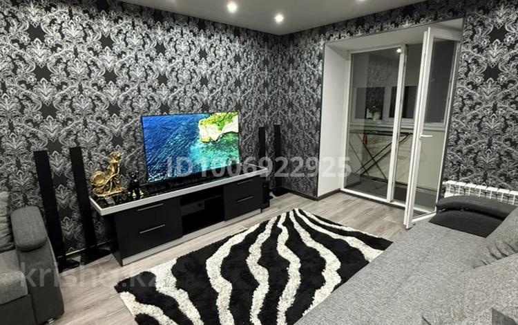 2-бөлмелі пәтер · 55 м² · 9/9 қабат, Пушкина 100, бағасы: 30 млн ₸ в Семее — фото 11