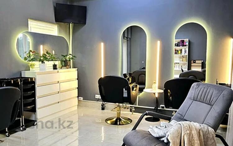 Салоны красоты · 30 м² за 250 000 ₸ в Алматы, Бостандыкский р-н — фото 2