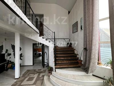 Отдельный дом · 6 комнат · 350 м², Кенесары 81 а 81а — Рядом санаторий Береке за 1.5 млн 〒 в Бурабае