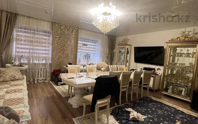 Жеке үй · 5 бөлме · 286 м² · 10 жүзд., Ешекеева 39, бағасы: 150 млн ₸ в Семее — фото 2