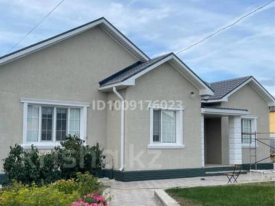 Жеке үй · 4 бөлме · 200 м² · 10 сот., мкр Жеруйык, Асылбек Аубекеров, бағасы: 63 млн ₸ в Атырау