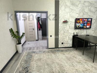 3-бөлмелі пәтер · 98 м² · 5/9 қабат, Ақсай-3Б ш/а. — Толе би, Яссауи, бағасы: 65 млн ₸ в Алматы, Ауэзовский р-н