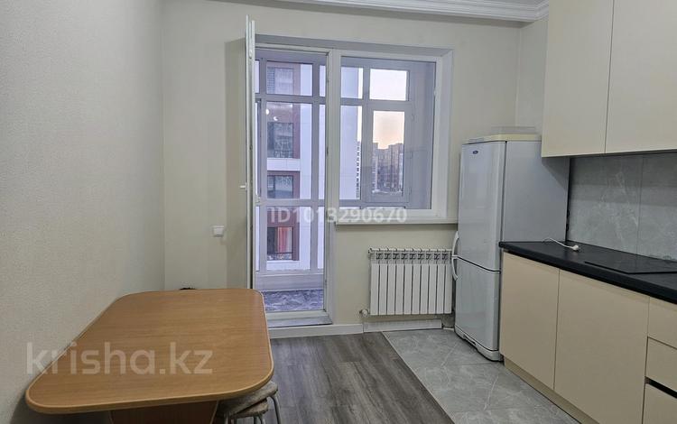 1-комнатная квартира · 41 м² · 3/13 этаж, Тауелсиздик за 220 000 ₸ в Астане, Алматы р-н — фото 2