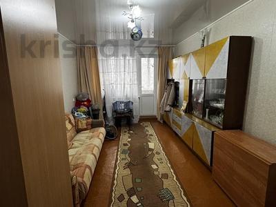 2-комнатная квартира · 45.2 м² · 4/5 этаж, Кердери 133 за 13.5 млн 〒 в Уральске