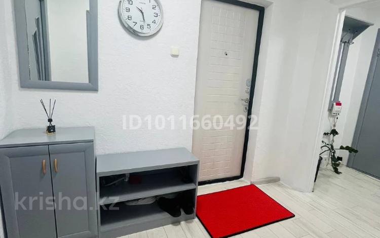 2-комнатная квартира · 50 м² · 2/9 этаж, Майкудук, Мкр Восток-5 26 за ~ 16.4 млн ₸ в Караганде, Алихана Бокейханова р-н — фото 2
