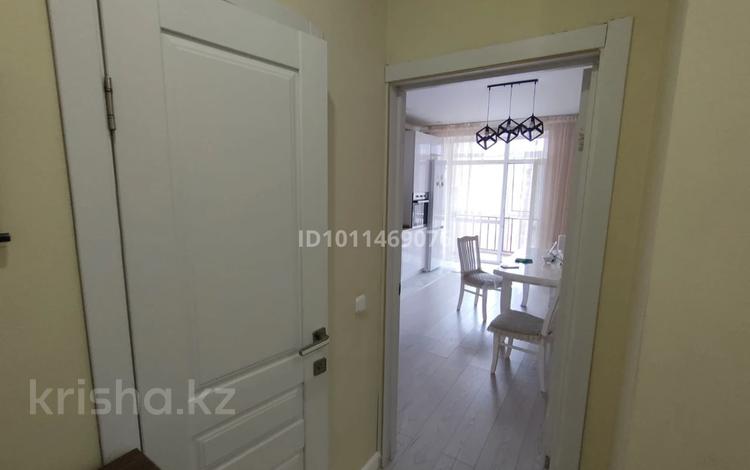 2-бөлмелі пәтер · 80 м² · 7/10 қабат, Жеңіс ш/а 11, бағасы: 37 млн ₸ в Уральске, мкр Женис — фото 2