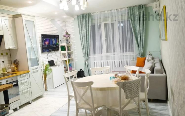 3-бөлмелі пәтер · 108 м² · 10/16 қабат, Жуалы 13 — Толе Би, бағасы: 48 млн ₸ в Алматы, Наурызбайский р-н — фото 2