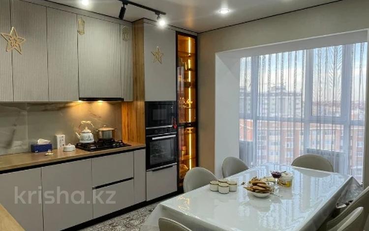 3-комнатная квартира · 96 м² · 9/9 этаж, Алтын Орда за 40 млн ₸ в Актобе — фото 2