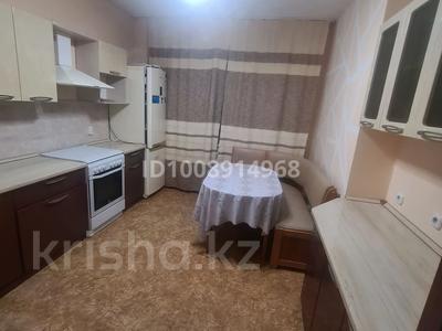 2-бөлмелі пәтер · 65 м² · 3/16 қабат, мкр Юго-Восток, Степной 3-й мкрн 3/4, бағасы: 250 000 ₸ в Караганде, Казыбек би р-н