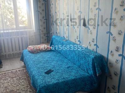 3-комнатная квартира · 42 м² · 2/5 этаж, Пищевиков 3 — Юбелейная сзади магазин Адал за 150 000 ₸ в Семее