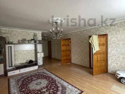 Жеке үй · 6 бөлме · 282 м² · 5 жүзд., Ақбұлақ ш/а., Чуланова 32 — Райымбека момушулы, бағасы: 1.5 млн ₸ в Алматы, Алатауский р-н