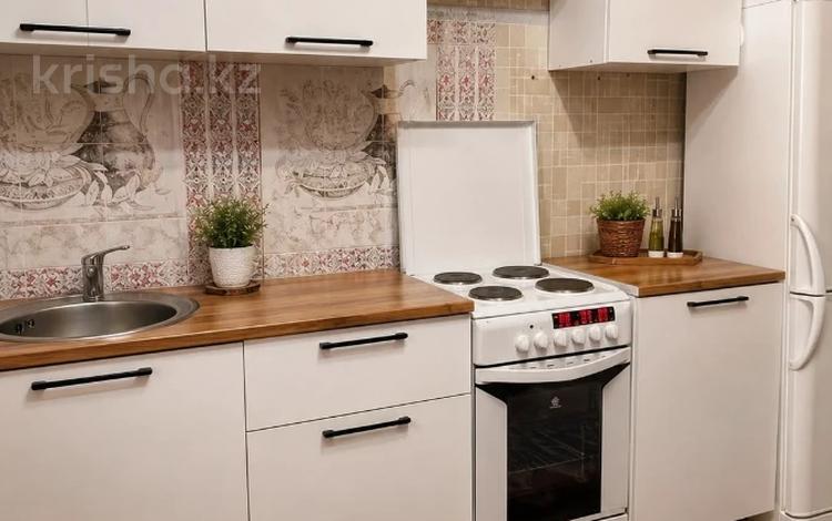 1-комнатная квартира · 41 м² · 5/5 этаж, мкр Аксай-4 за 26.5 млн ₸ в Алматы, Ауэзовский р-н — фото 7