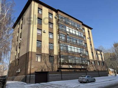 6-комнатная квартира, 185 м², 2/5 этаж, Чайковского 4/2 — Толстого-катаева за 85 млн 〒 в Павлодаре