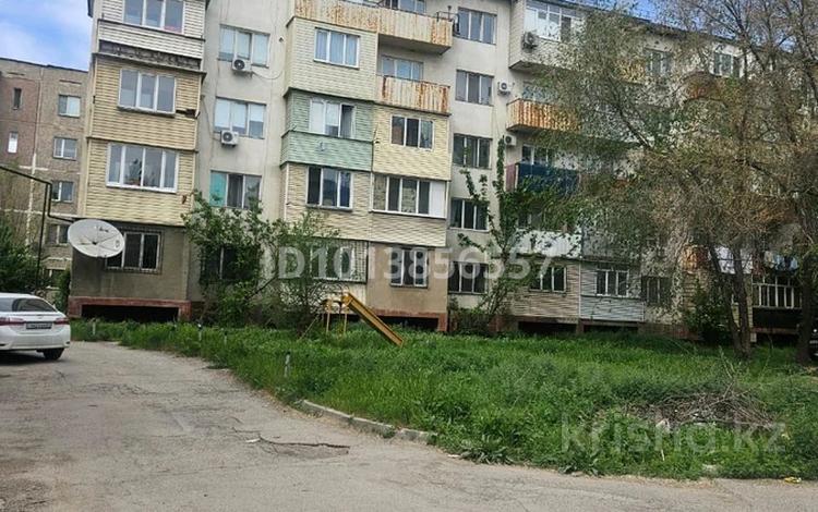 1-бөлмелі пәтер · 40 м² · 4/5 қабат, 6, бағасы: 18 млн ₸ в Боралдае (Бурундай), мкр Водник-2 — фото 2