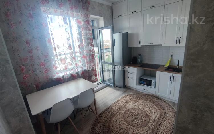 1-комнатная квартира · 35 м² · 19/20 этаж, мкр Юго-Восток, Камали Дуйсембекова 44/2 за 2 500 ₸ в Караганде, Казыбек би р-н — фото 2