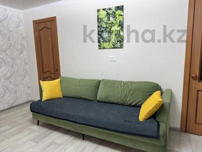 2-комнатная квартира · 48 м² · 3/5 этаж, Протозанова 55 за 15 000 〒 в Усть-Каменогорске